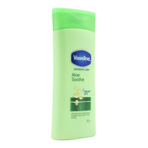 Vaseline® Intensive Care Aloe Soothe 200mL